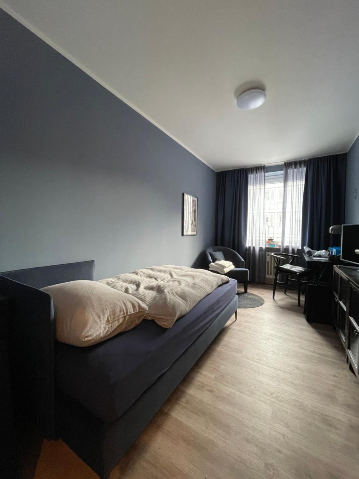 Zimmer In Der Altstadt Bielefeld Esterno foto